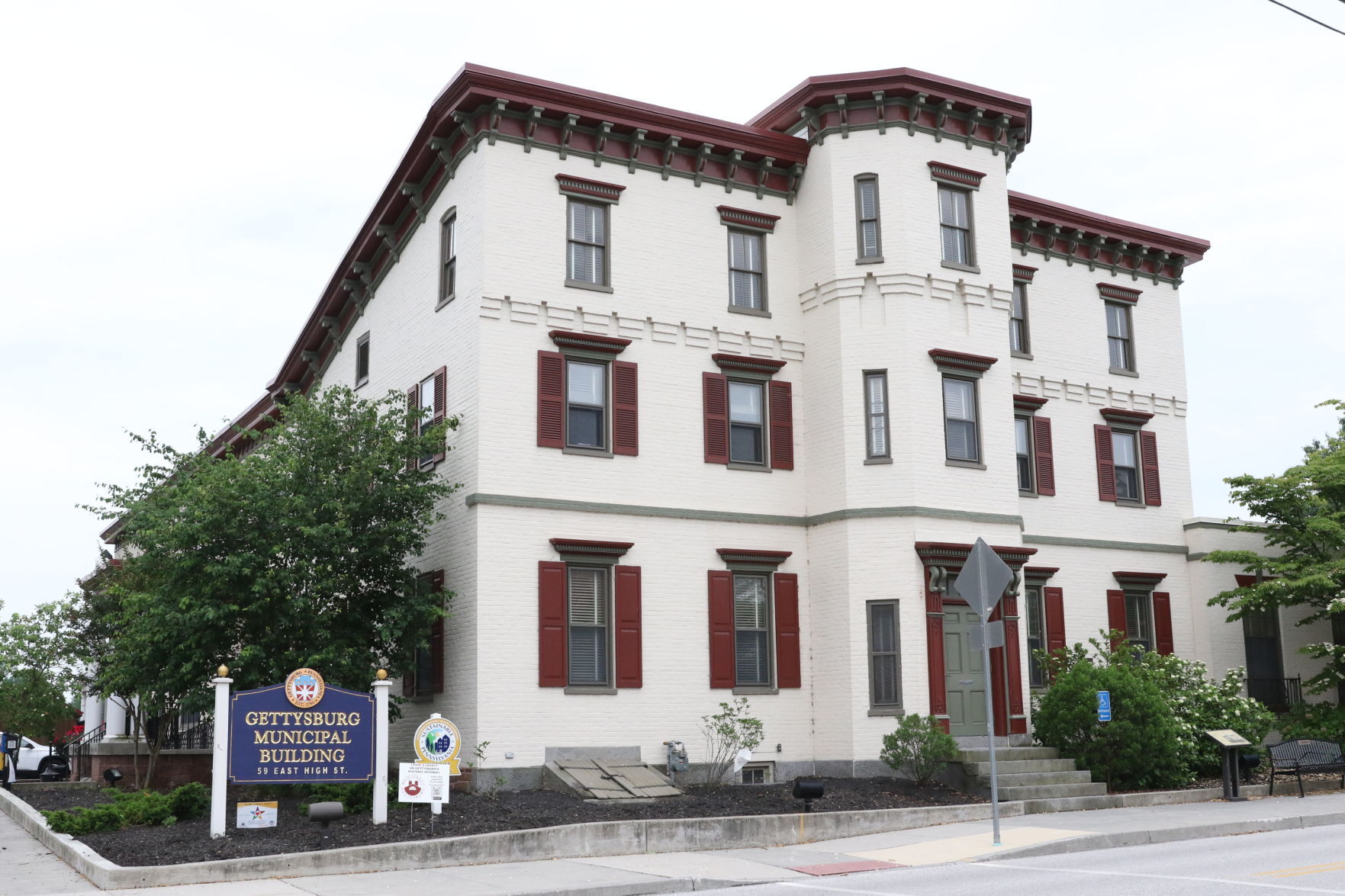 Boro building